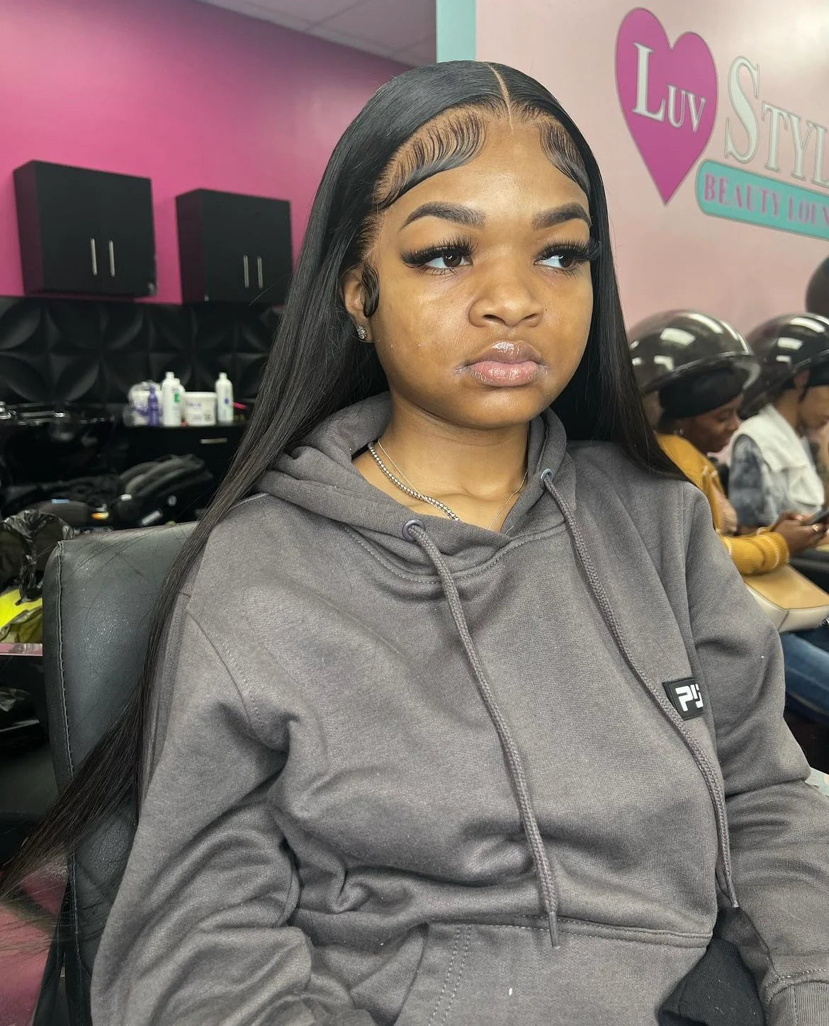 HD STRAIGHT FRONTAL 13X4 180% DENSITY WIGS